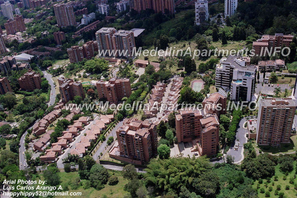 Medellin Apartments and Casas Encerrados